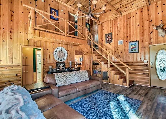 Holiday home Furnished Patio & Fire Pit: Pinetop Cabin! *
